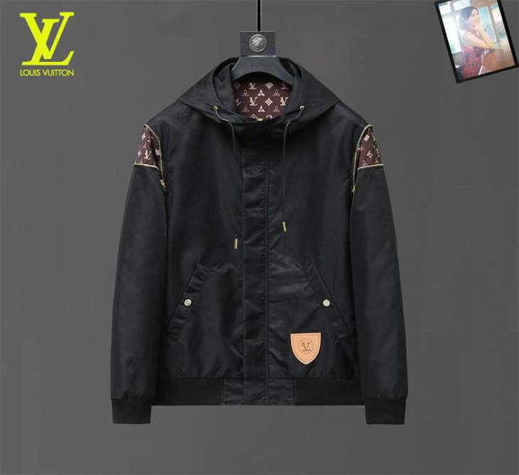 Picture of Louis Vuitton Jackets _SKULVM-3XL12yn8232482